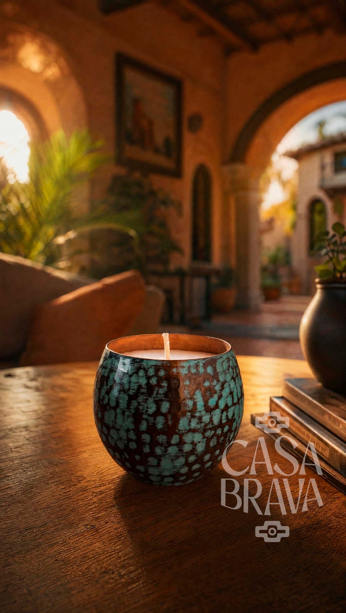 Fragua Hammered Copper Candle