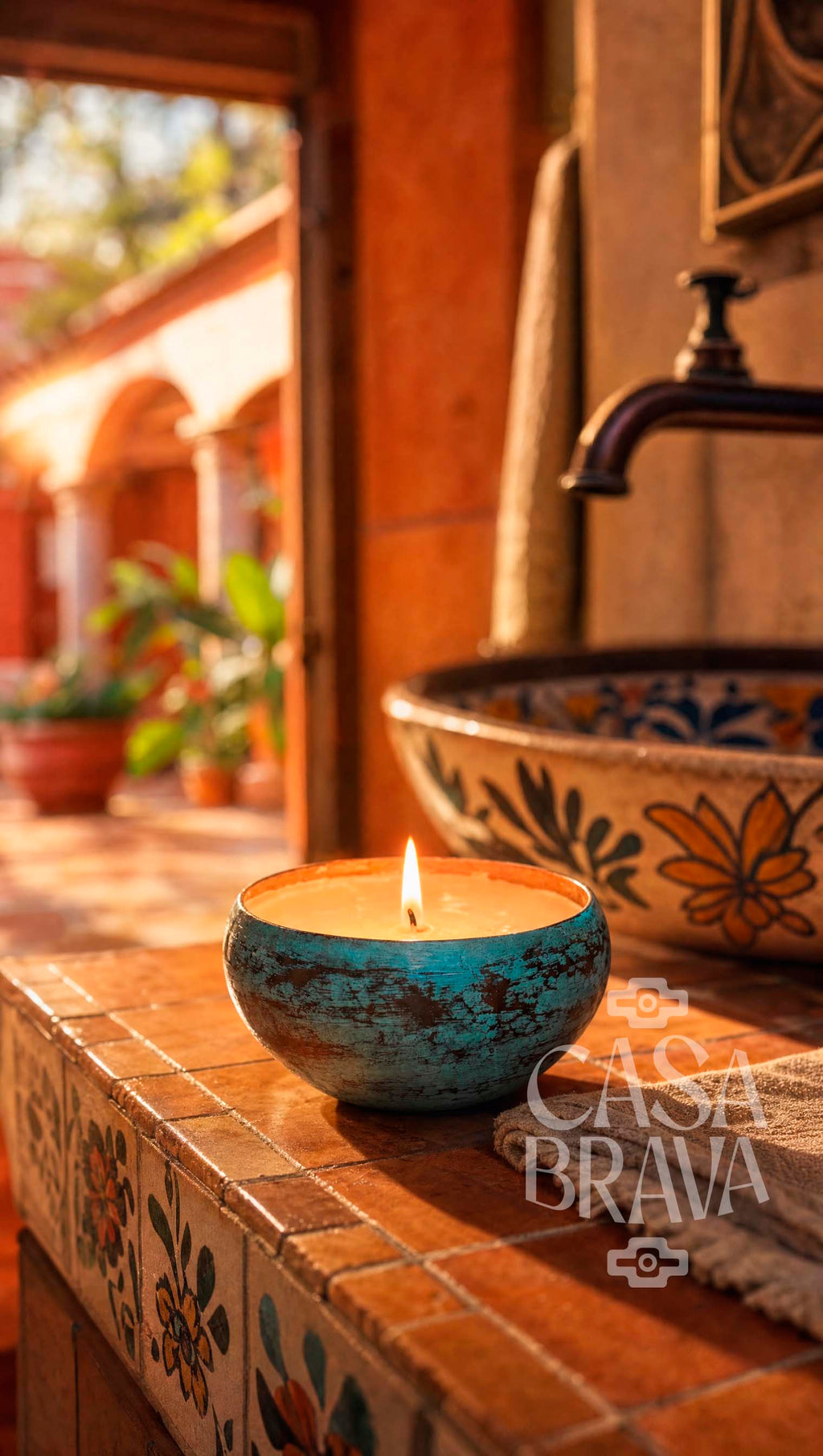 Jícara Hammered Copper Candle