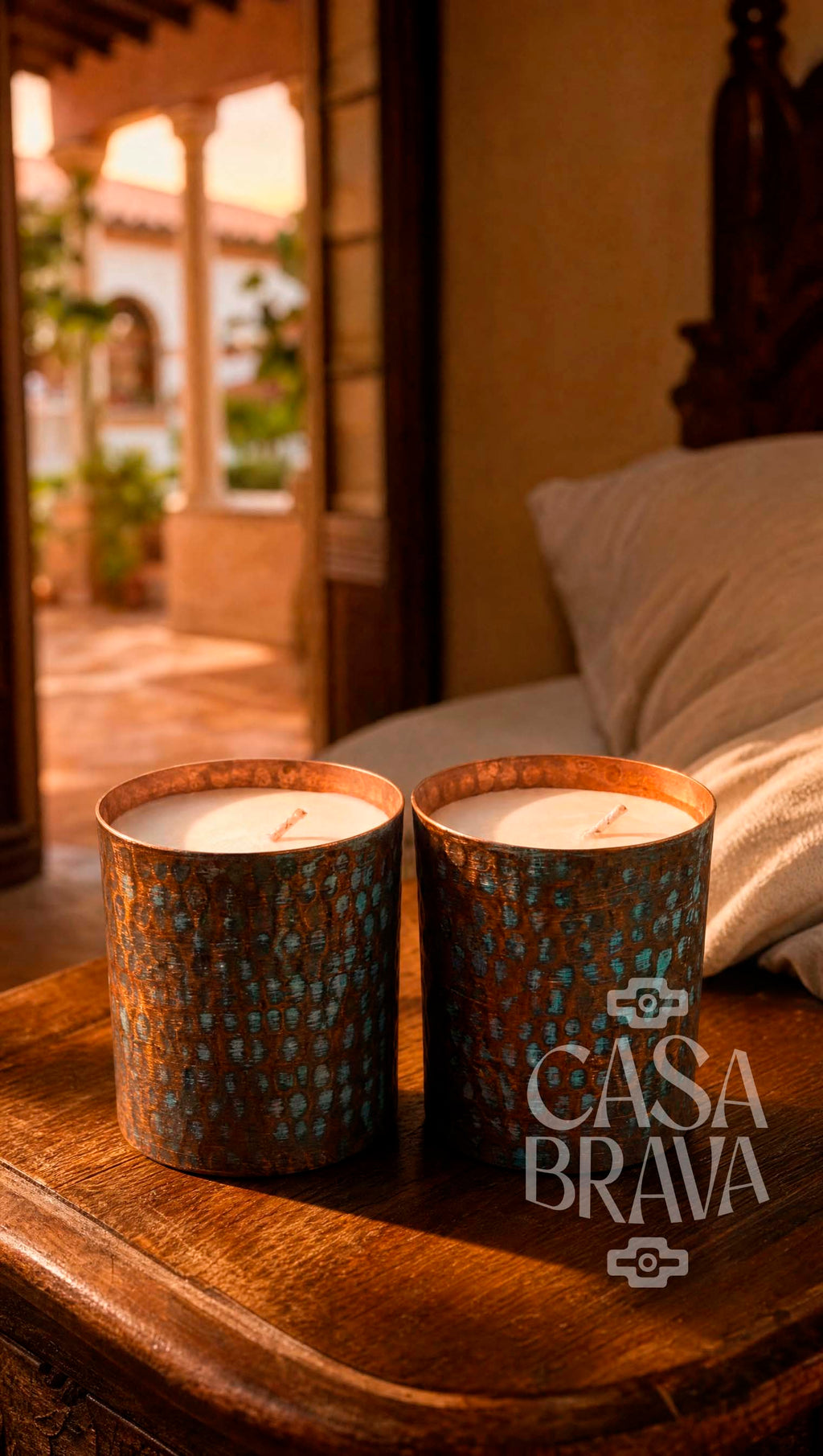Tutui Hammered Copper Candle