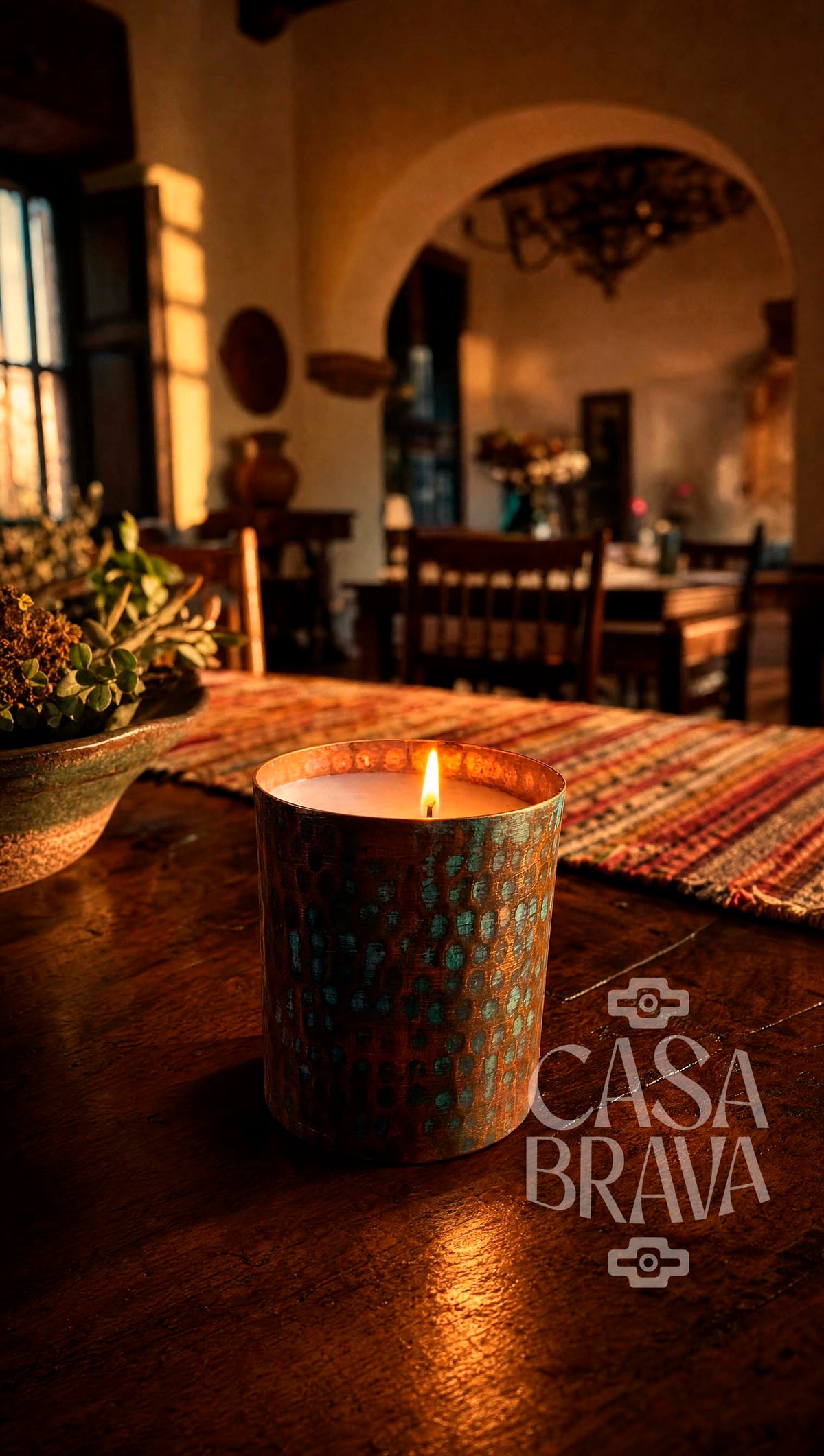 Tutui Hammered Copper Candle
